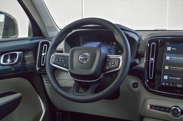 new 2024 Volvo XC40 car, priced at $49,670