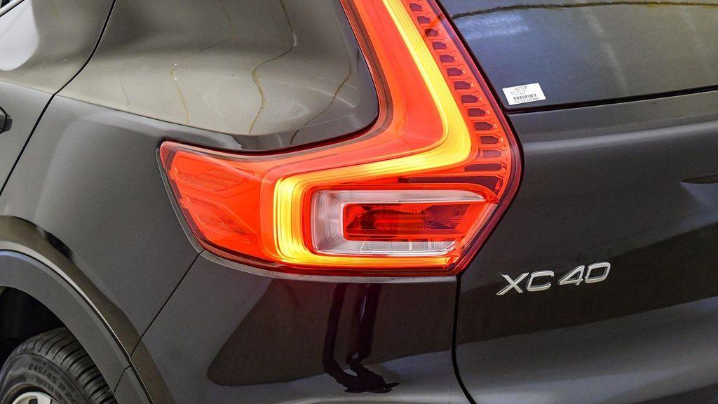 used 2025 Volvo XC40 car, priced at $35,959