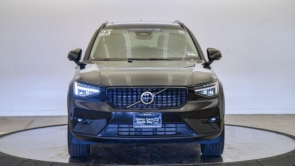 used 2025 Volvo XC40 car, priced at $35,959
