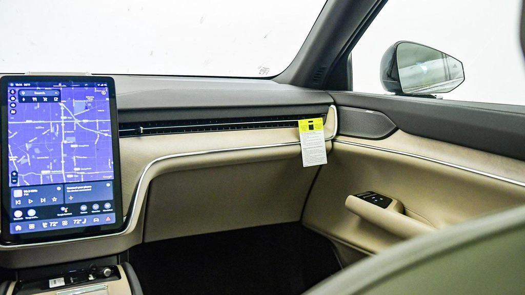 new 2025 Volvo EX90 car, priced at $94,025