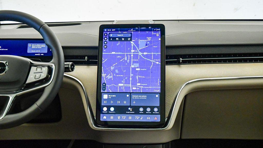 new 2025 Volvo EX90 car, priced at $94,025