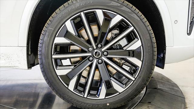 new 2025 Volvo XC90 Plug-In Hybrid car, priced at $82,405