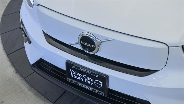 used 2022 Volvo C40 Recharge Pure Electric car, priced at $36,312