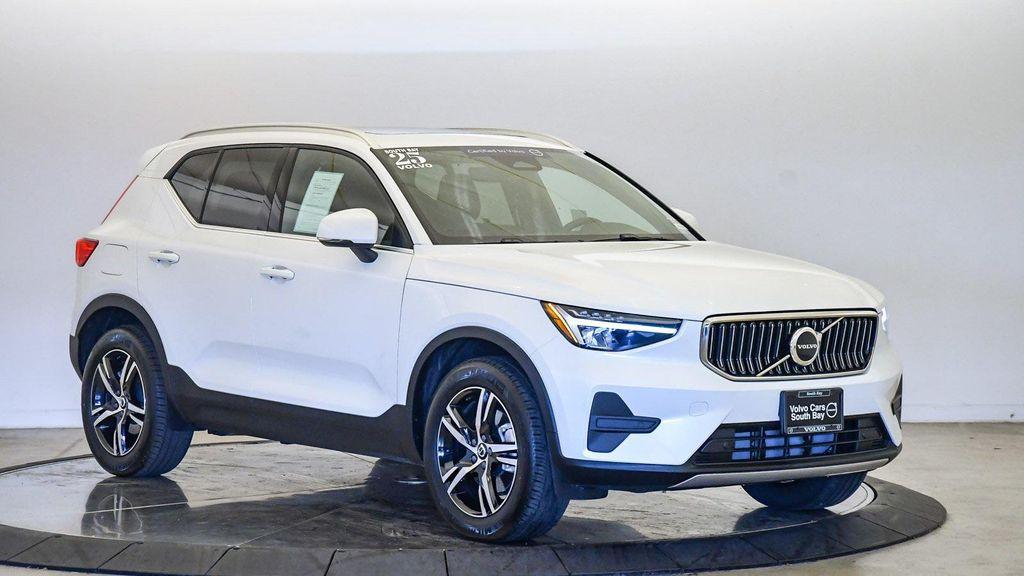 used 2025 Volvo XC40 car, priced at $50,025