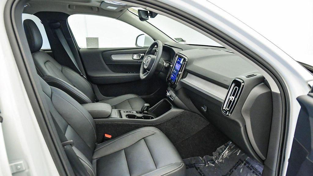 used 2025 Volvo XC40 car, priced at $50,025