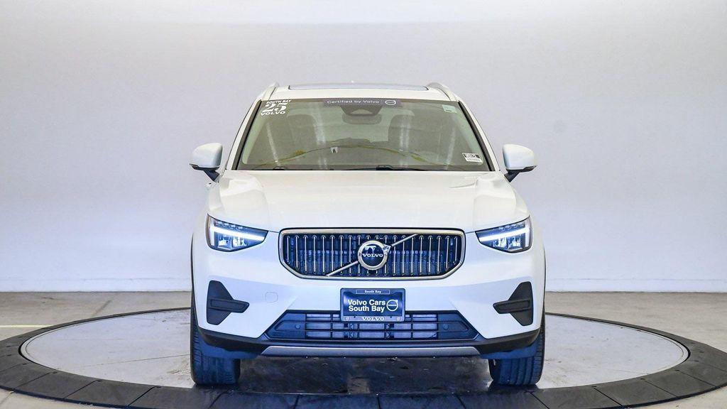 used 2025 Volvo XC40 car, priced at $50,025
