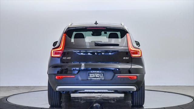 new 2025 Volvo XC40 car, priced at $52,000