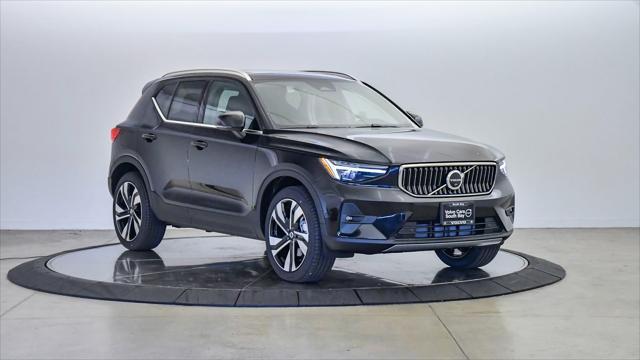 new 2025 Volvo XC40 car, priced at $52,000