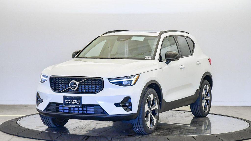 new 2026 Volvo XC40 car, priced at $50,150
