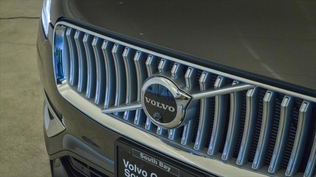 new 2025 Volvo XC90 car, priced at $68,455