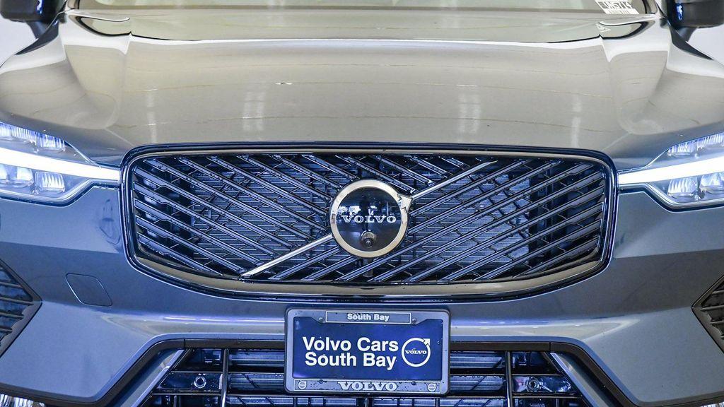 new 2026 Volvo XC60 car, priced at $63,935