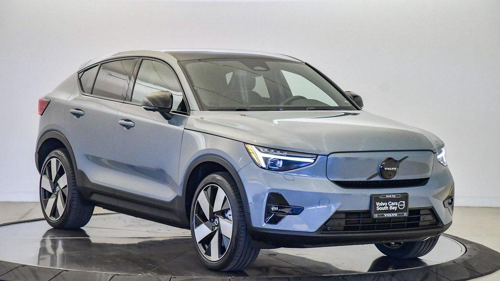 used 2023 Volvo C40 Recharge Pure Electric car, priced at $32,506