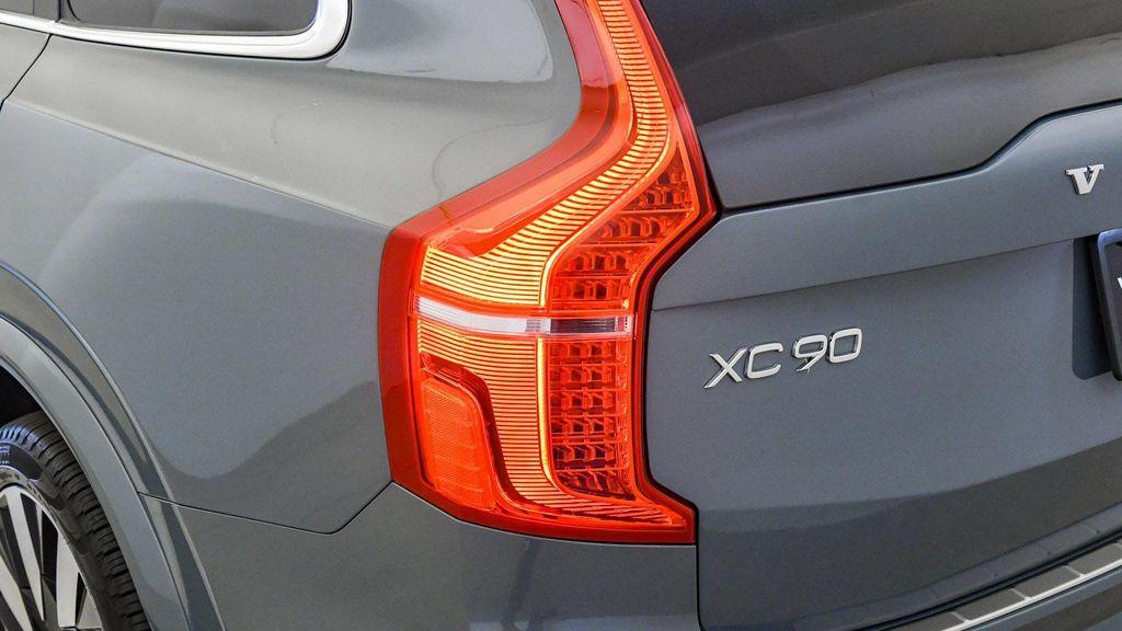 used 2023 Volvo XC90 Recharge Plug-In Hybrid car, priced at $55,099