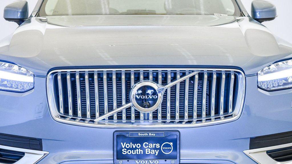 used 2023 Volvo XC90 Recharge Plug-In Hybrid car, priced at $55,099