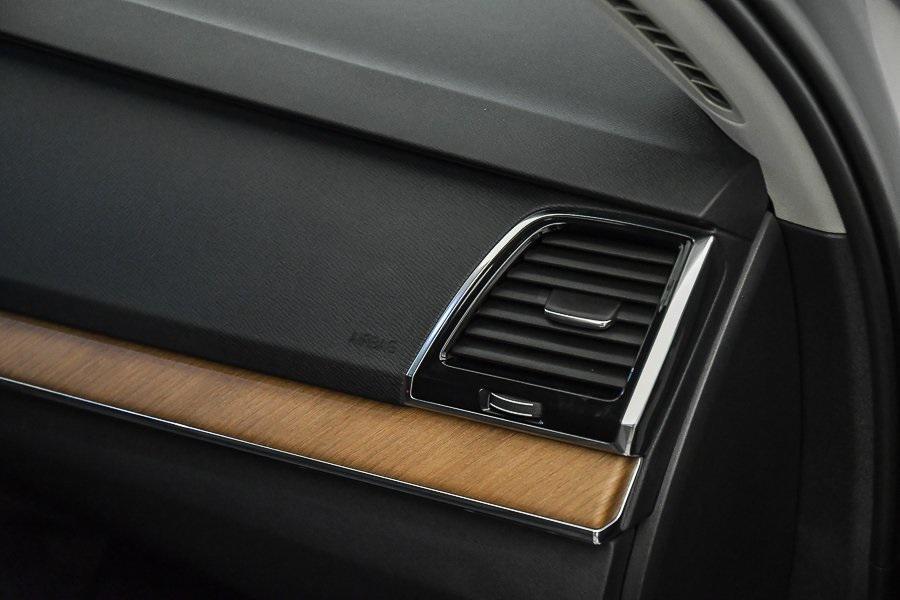 used 2023 Volvo XC90 Recharge Plug-In Hybrid car, priced at $47,402