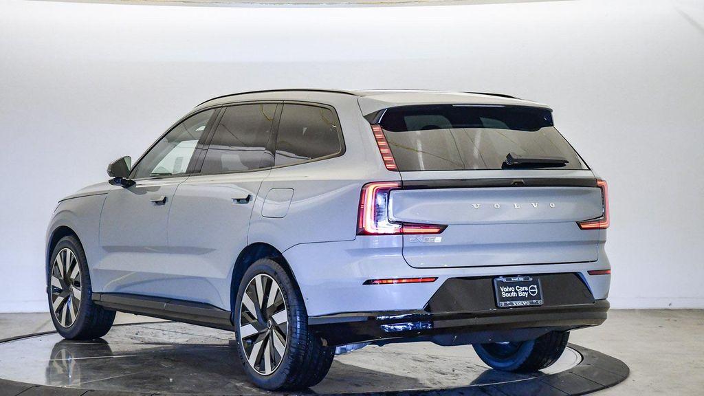 new 2025 Volvo EX90 car, priced at $96,425