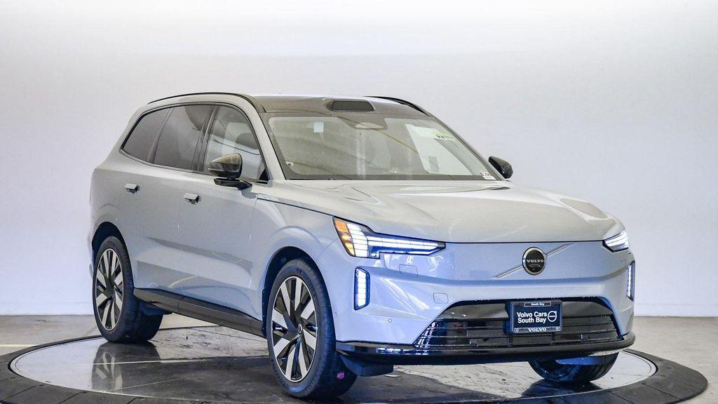 new 2025 Volvo EX90 car, priced at $96,425