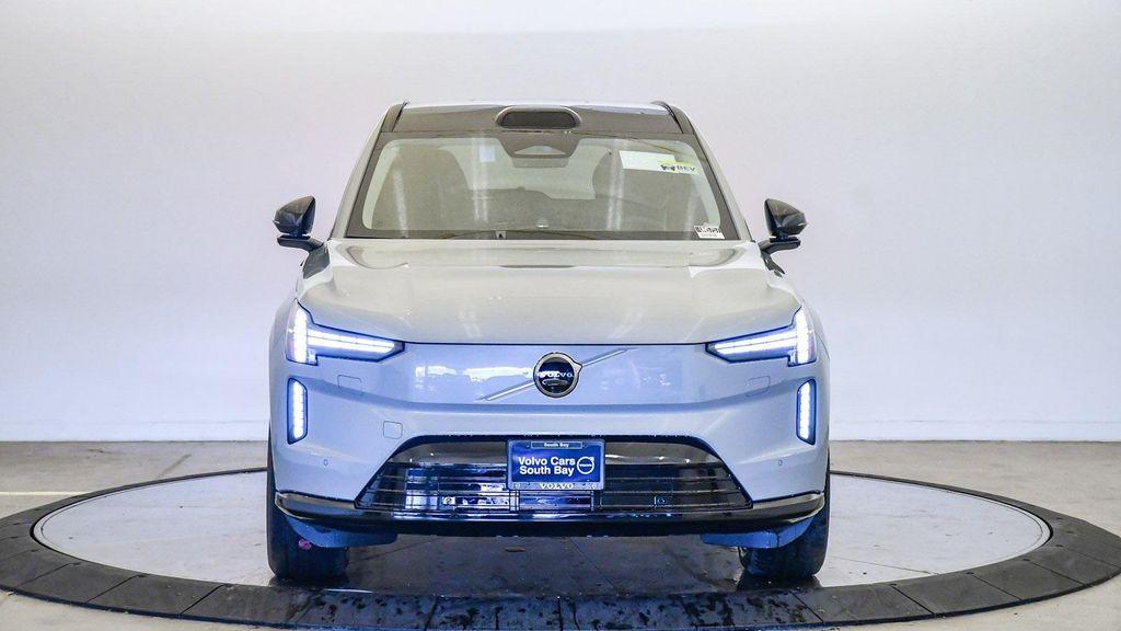 new 2025 Volvo EX90 car, priced at $96,425