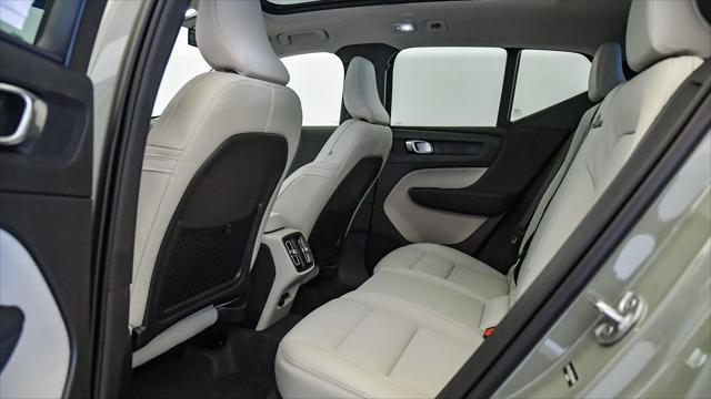 new 2025 Volvo XC40 car, priced at $51,565