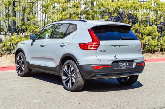 new 2024 Volvo XC40 car, priced at $52,410