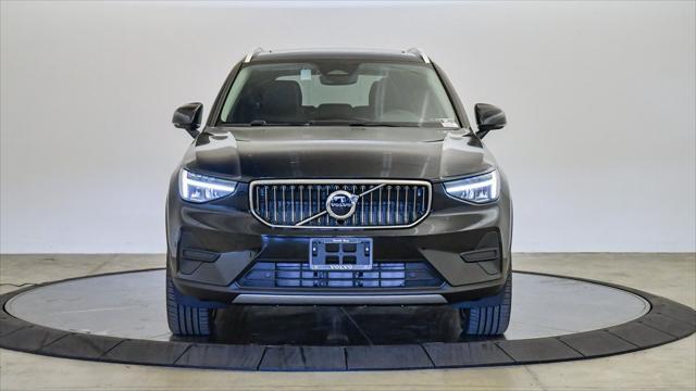 new 2025 Volvo XC40 car, priced at $46,035