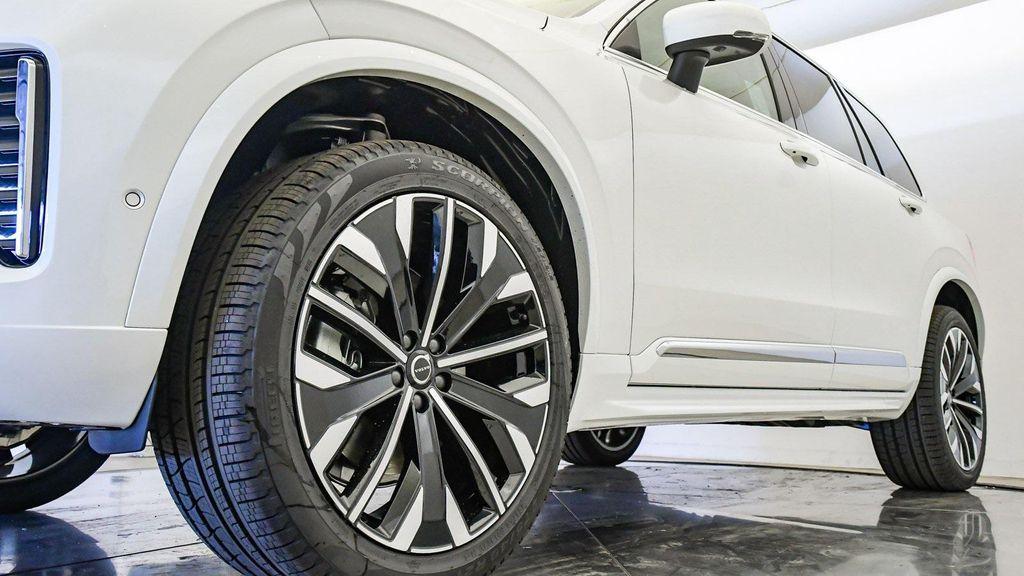 new 2026 Volvo XC90 car, priced at $71,825