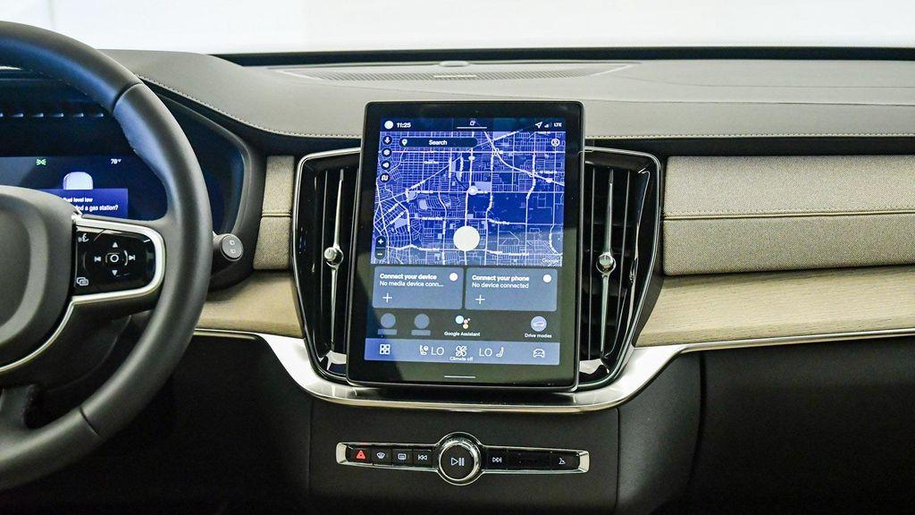 new 2026 Volvo XC90 car, priced at $71,825