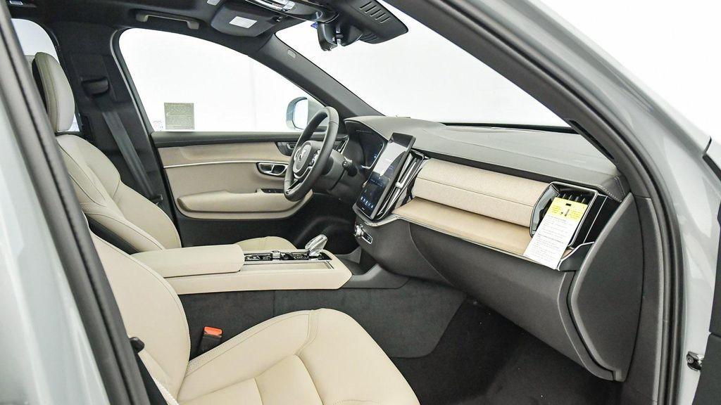 new 2026 Volvo XC90 car, priced at $76,250