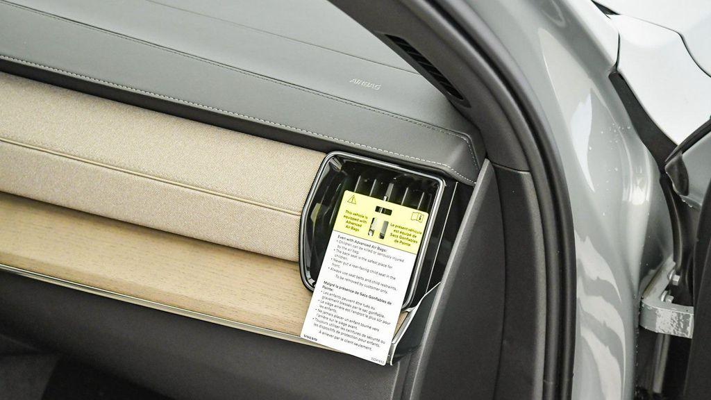 new 2026 Volvo XC90 car, priced at $76,250