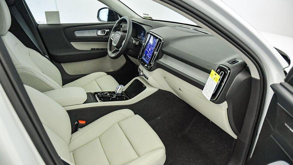 new 2026 Volvo XC40 car, priced at $51,400