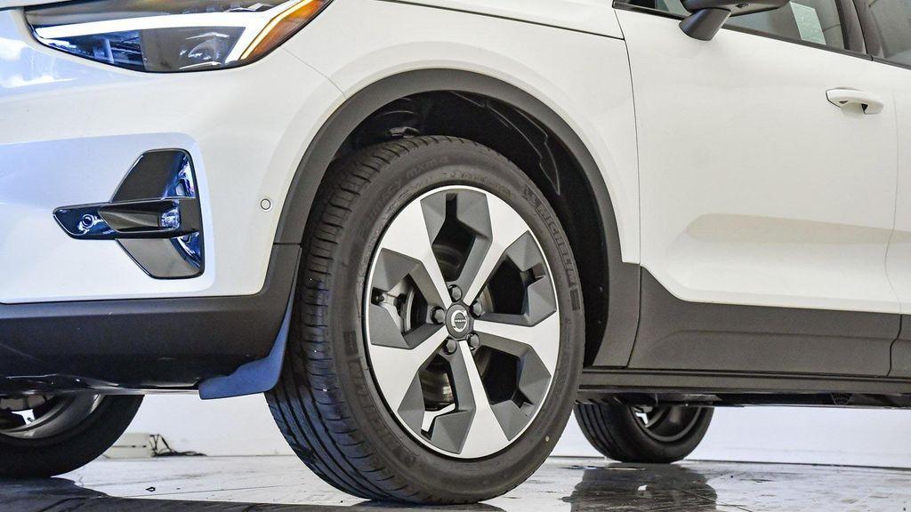 new 2026 Volvo XC40 car, priced at $51,400