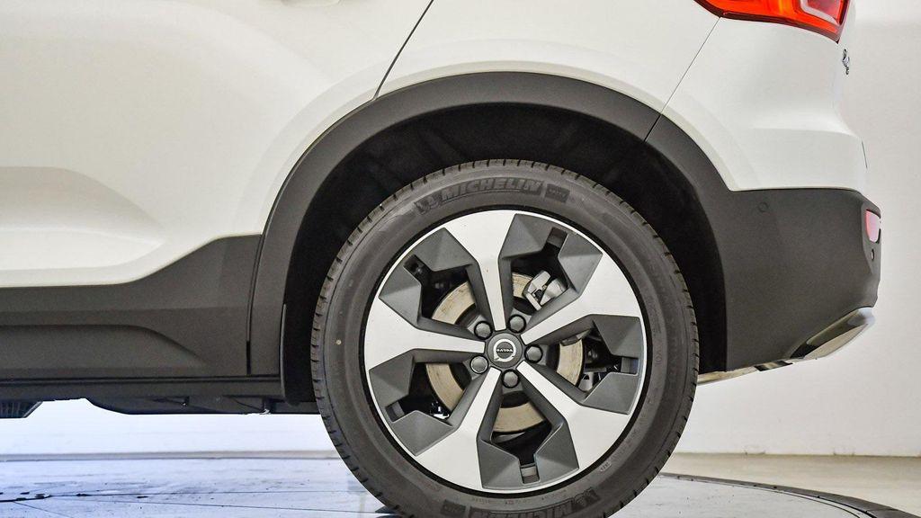 new 2026 Volvo XC40 car, priced at $51,400