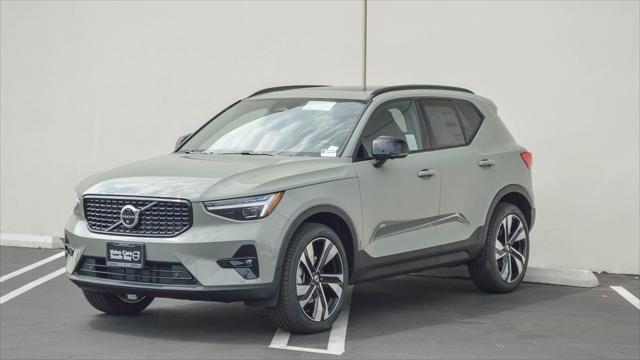 new 2024 Volvo XC40 car, priced at $50,055