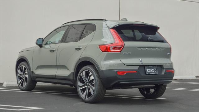 new 2024 Volvo XC40 car, priced at $50,055