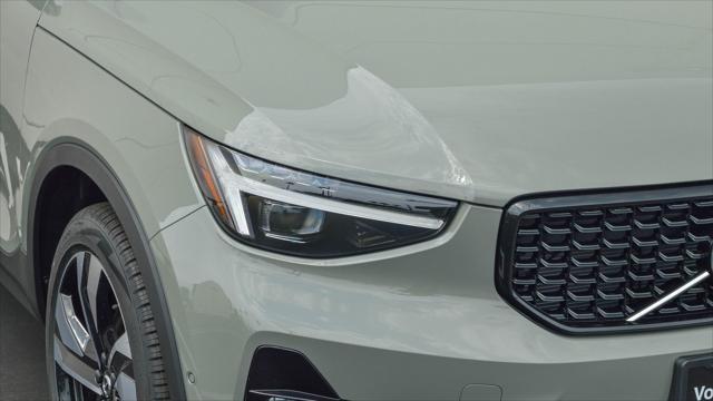 new 2024 Volvo XC40 car, priced at $50,055