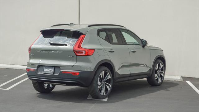 new 2024 Volvo XC40 car, priced at $50,055