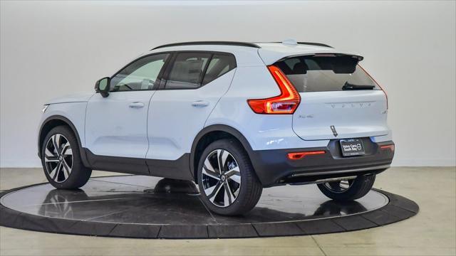 new 2025 Volvo XC40 car, priced at $50,025