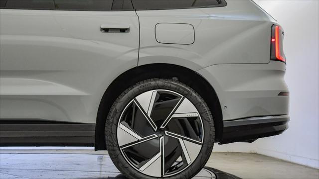 new 2025 Volvo EX90 car, priced at $83,240