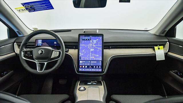new 2025 Volvo EX90 car, priced at $83,240