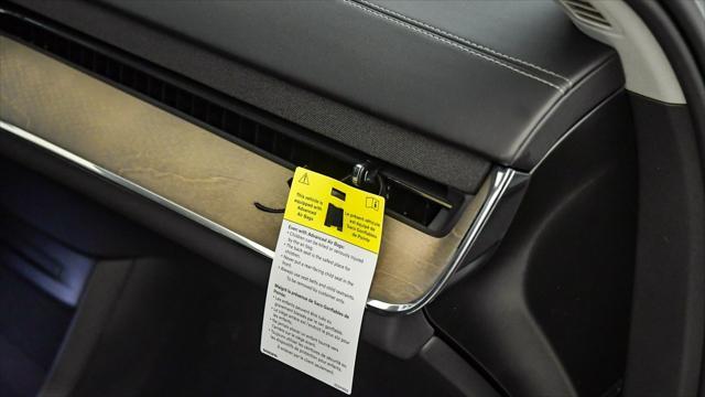 new 2025 Volvo EX90 car, priced at $83,240