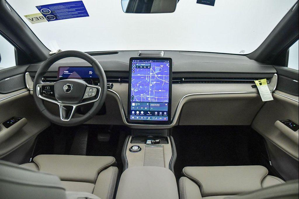 new 2025 Volvo EX90 car, priced at $86,290