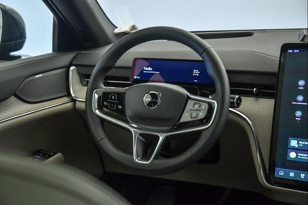 new 2025 Volvo EX90 car, priced at $86,290