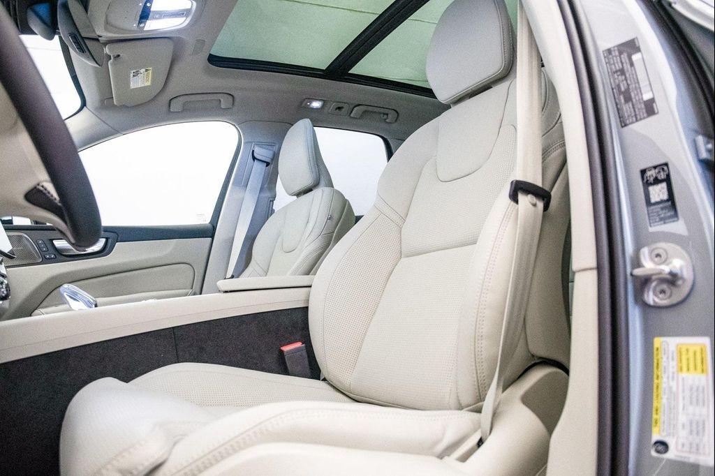 new 2026 Volvo XC60 car, priced at $63,935