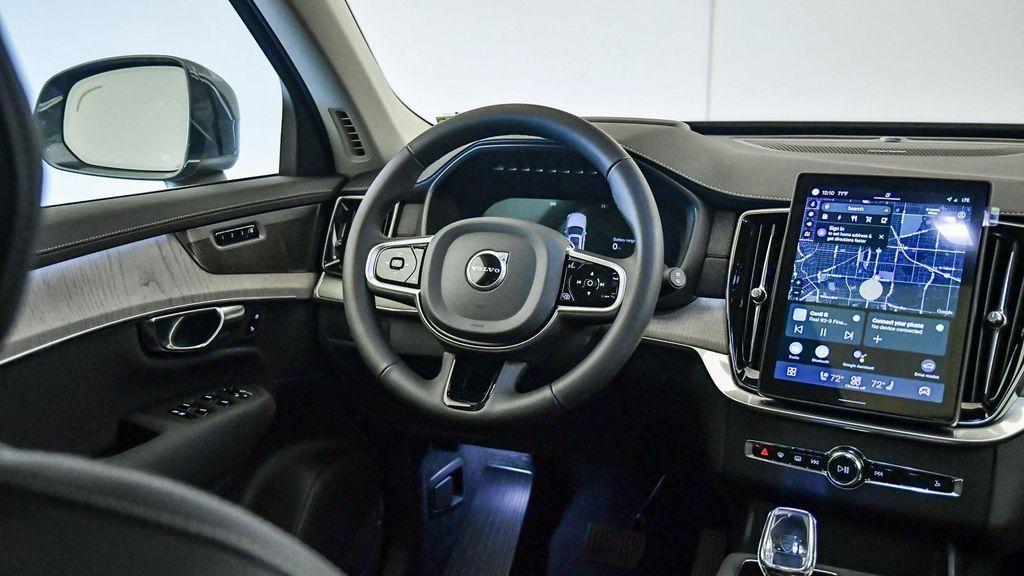 new 2025 Volvo XC90 Plug-In Hybrid car, priced at $82,405