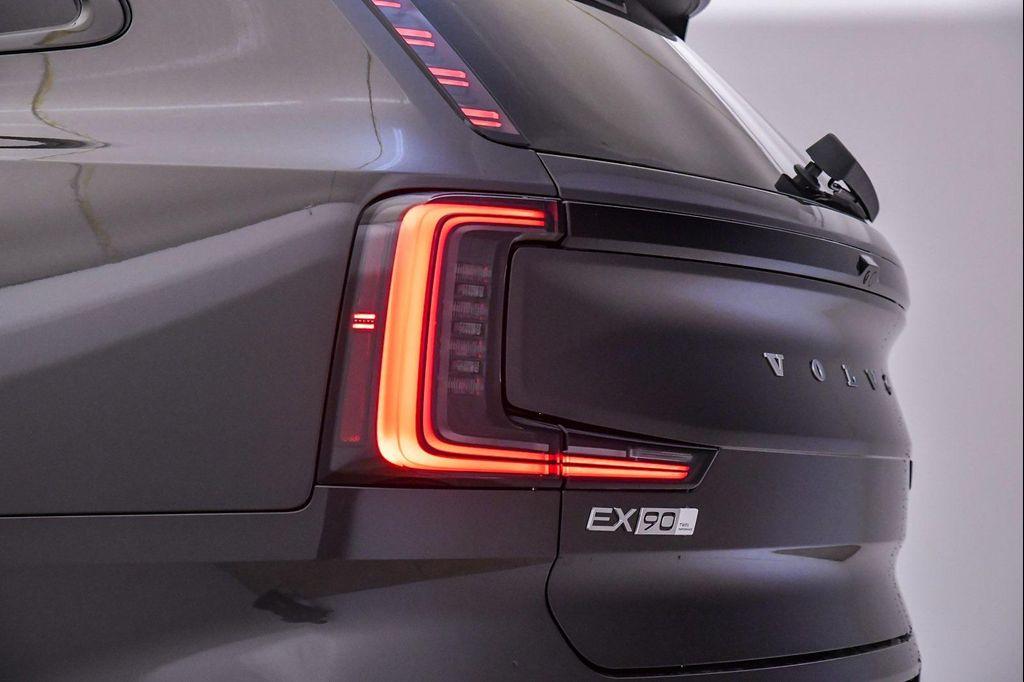 new 2025 Volvo EX90 car, priced at $87,390