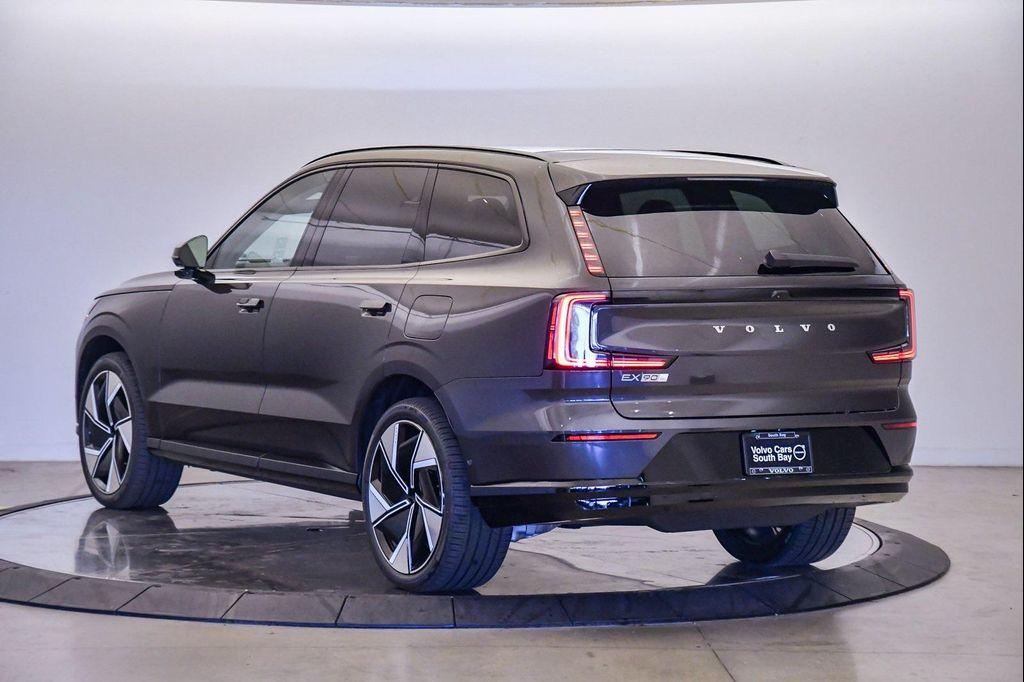 new 2025 Volvo EX90 car, priced at $87,390