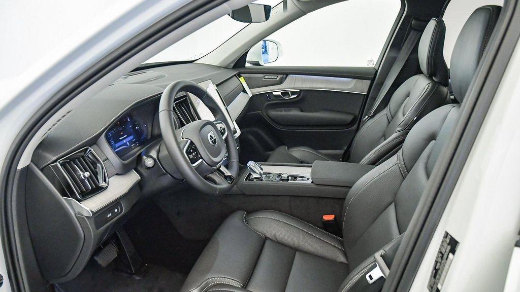 new 2025 Volvo XC90 Plug-In Hybrid car, priced at $82,405