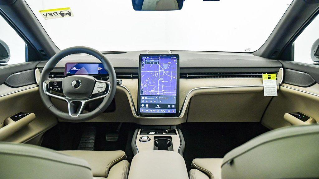new 2025 Volvo EX90 car, priced at $83,870