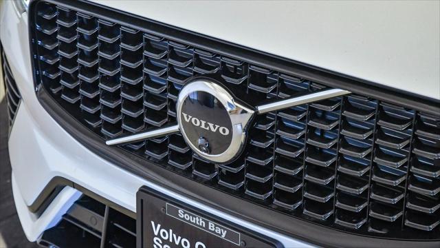 new 2025 Volvo XC60 Plug-In Hybrid car, priced at $66,625