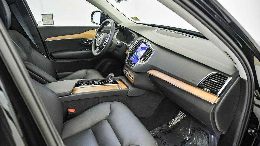 used 2025 Volvo XC90 car, priced at $51,422